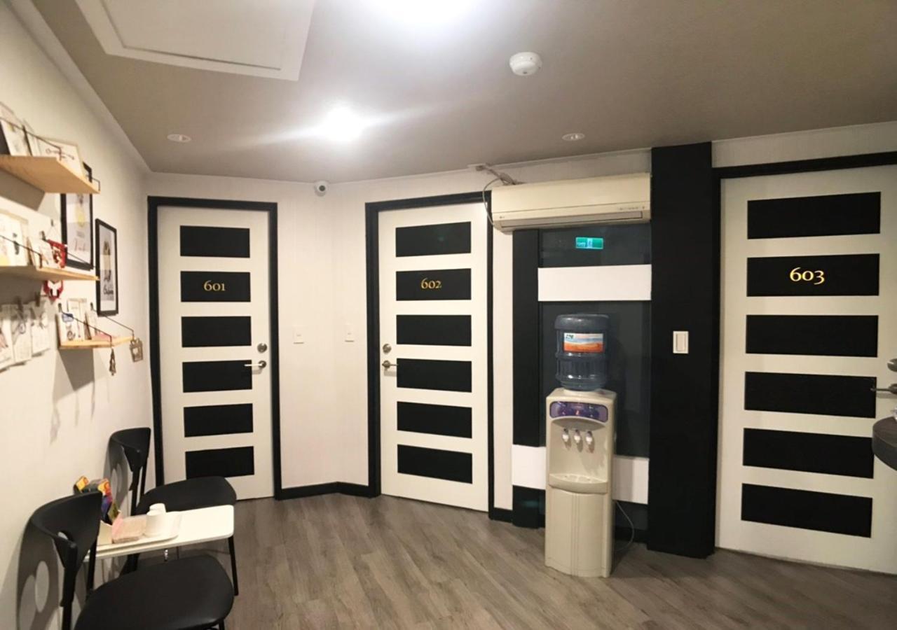 Huang Kai Hotel Taichung Eksteriør billede